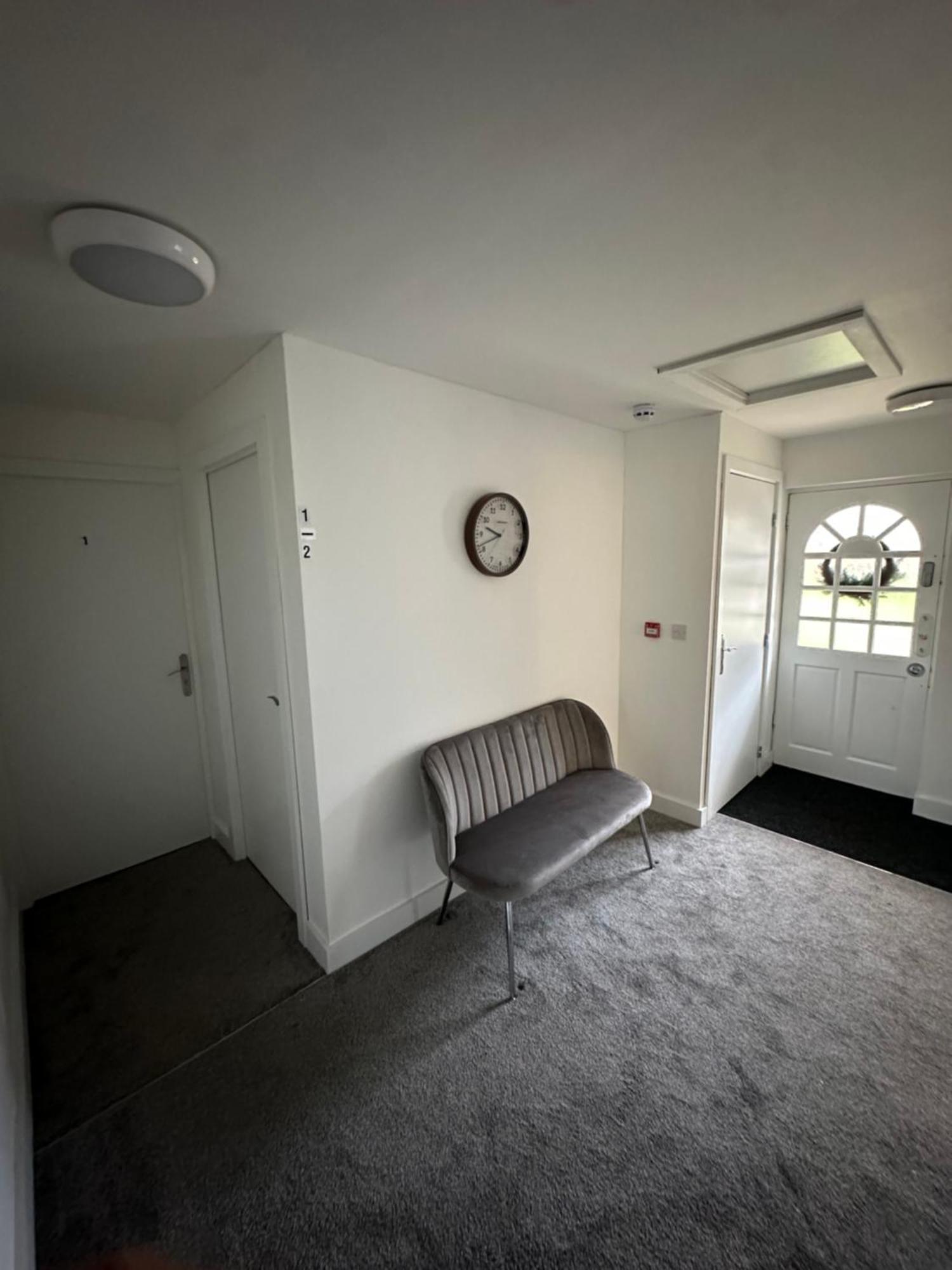 Selborne Studios Off Road Gated Parking كوفنتري المظهر الخارجي الصورة